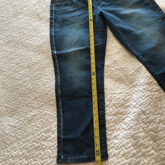NWT DG2 5-pocket blue jeans with beaded tuxedo stripe—virtual stretch (16P) - Picture 13 of 16